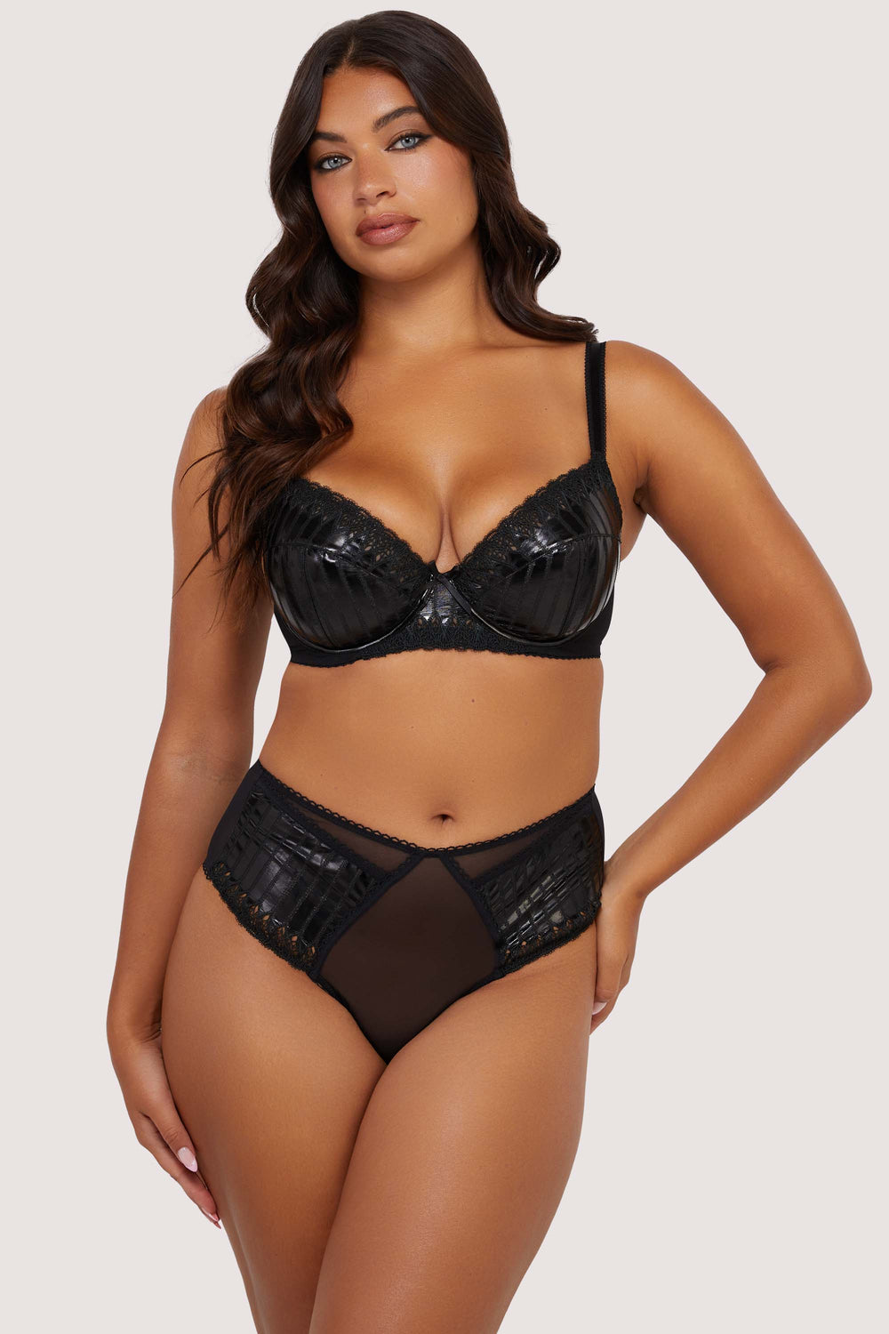 Celine Embroidered Bra & Panty